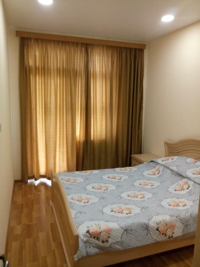 Flat in Batumi city centre Διαμέρισμα Εξωτερικό φωτογραφία