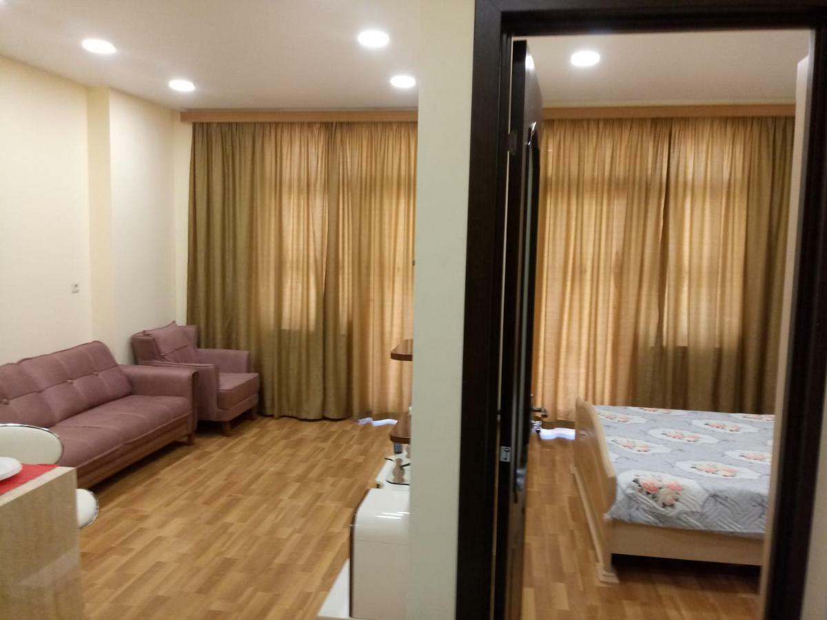 Flat in Batumi city centre Διαμέρισμα Εξωτερικό φωτογραφία